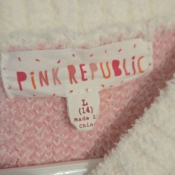 Pink Bow Sweater - Picture 2 of 5